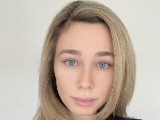 Lauren Oken Headshot